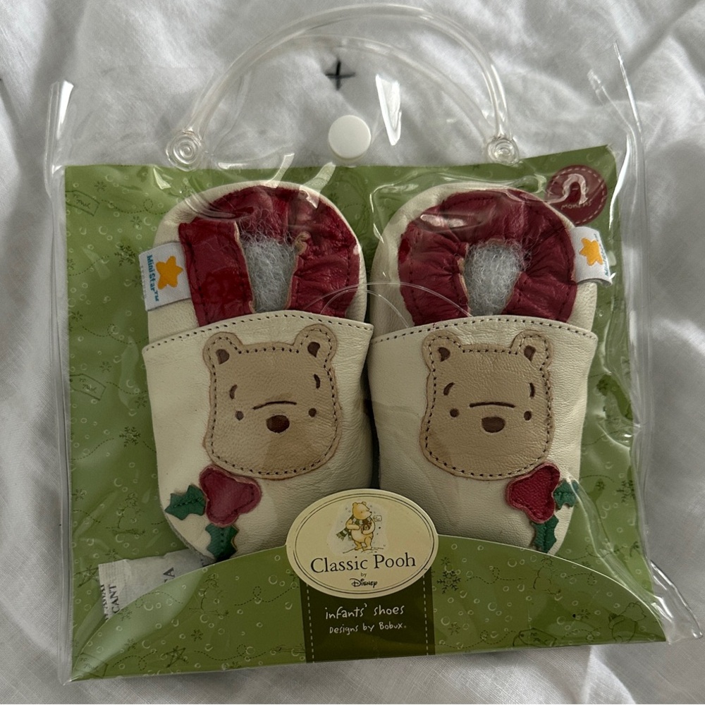 Disney Christmas Classic Pooh Infant Shoes - 0-6 Mo: NWT: Baby's 1st Christmas